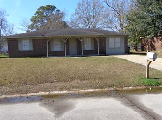 2829 Garden Dale Ave, Gautier, MS 39553