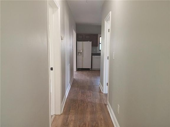 4th image of 2711 Edmund St
