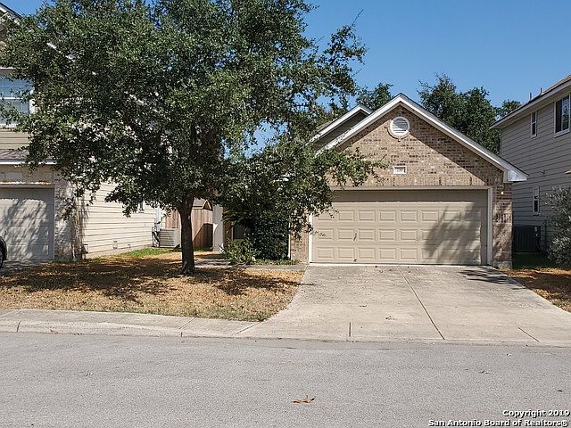 1st image of 739 Sycamore Moon