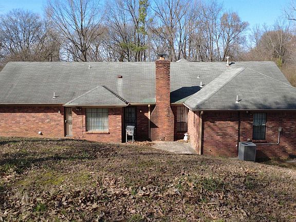 2nd image of 1487 Butterworth Rd