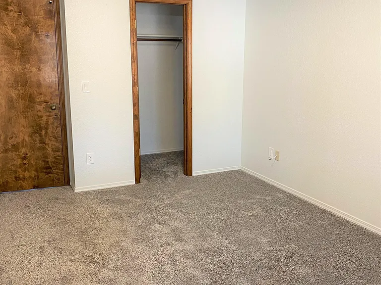 512 S Kearney Pl — Photo 35