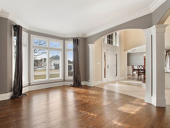 5th image of 12434 Country View Ln