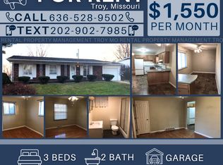 11 Friendship Ct, Troy, MO 63379