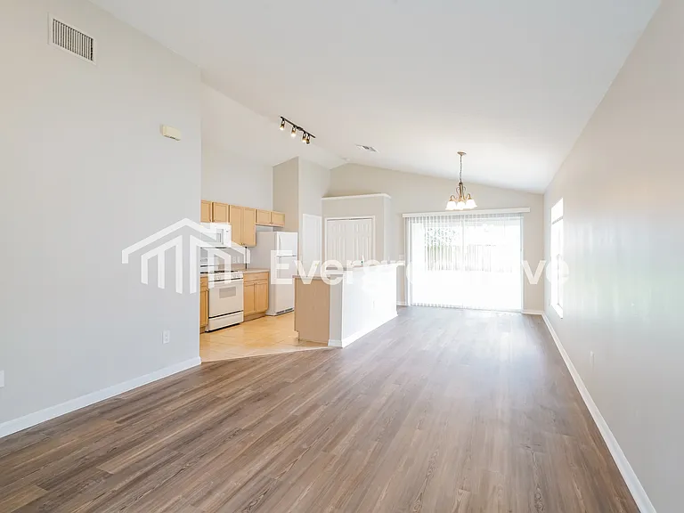 7615 Devonbridge Garden Way — Photo 2