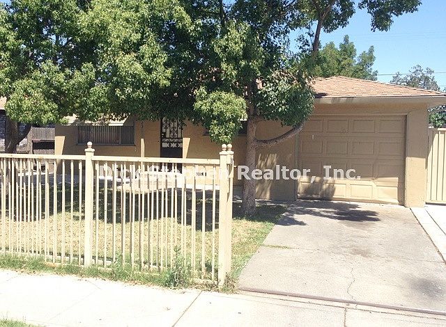 1st image of 2327 E Washington St