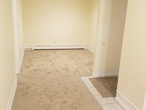 4th image of 33679 Colfax Dr