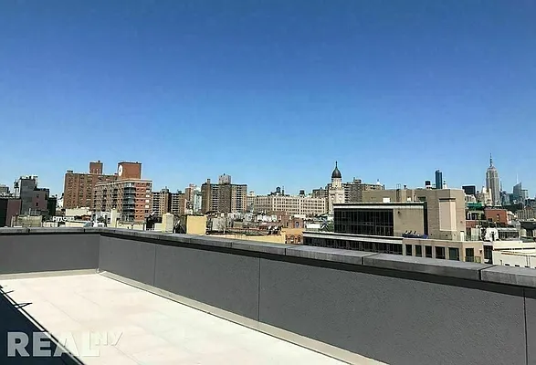 Rented by REAL New York | media 16