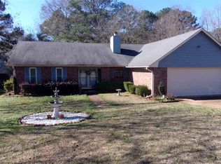 5033 Raintree Dr, Jackson, MS 39272