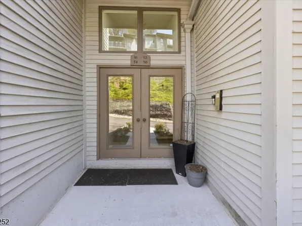 52 Adams Terrace, Clifton City, NJ 07013