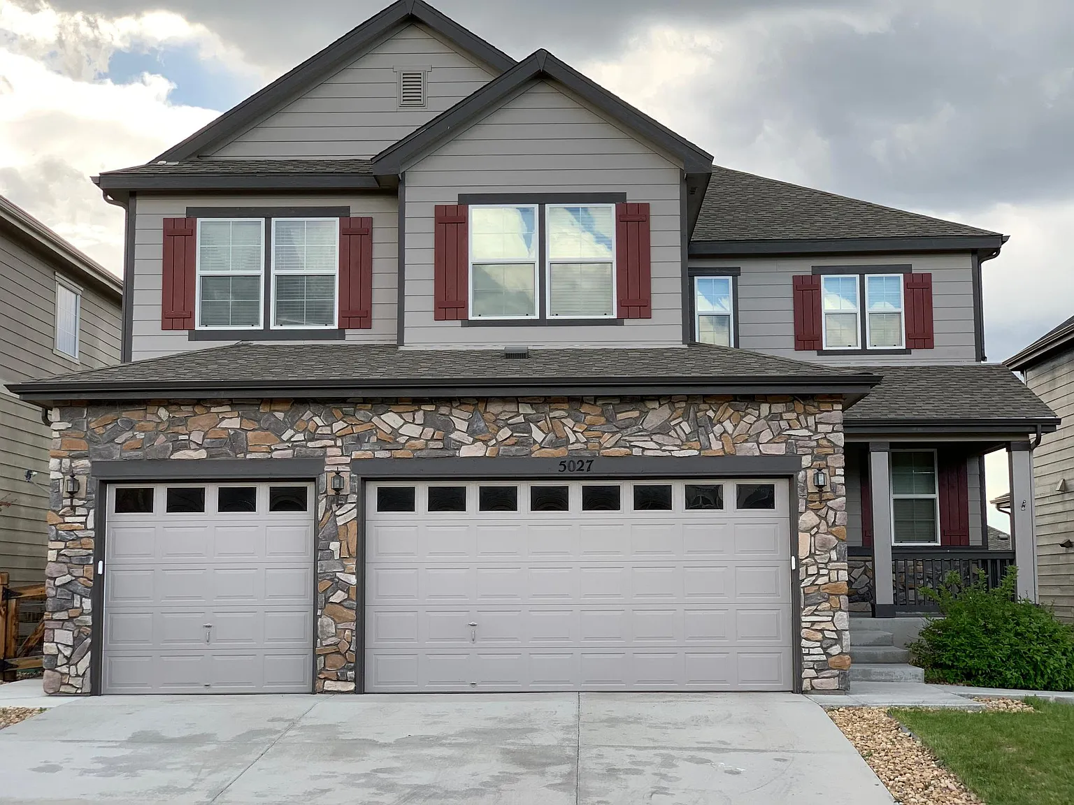 5 bed, 3200 sqft, $3,500 — Photo 1