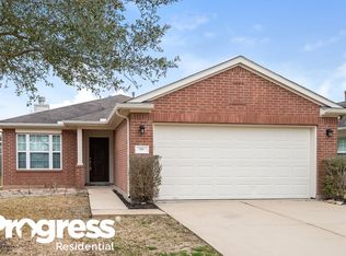 1014 Auburn View Ln, Fresno, TX 77545