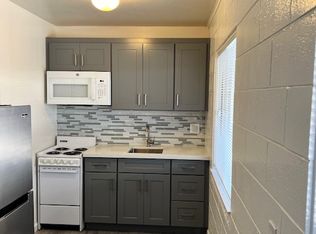956 Woodside Rd #20, Redwood City, CA