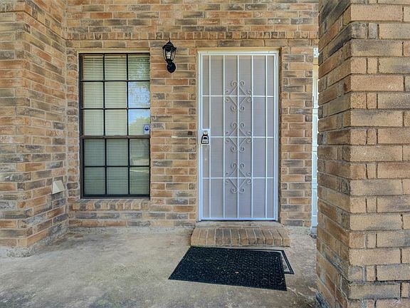 5th image of 2035 Wildwood Ridge Dr