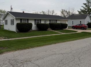 210 Madison St, Macon, MO 63552