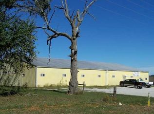 120 Pleasant View Dr, Auburn, KY 42206