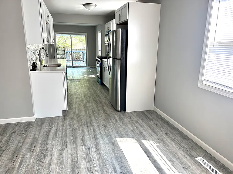 322 S Reed St — Photo 2