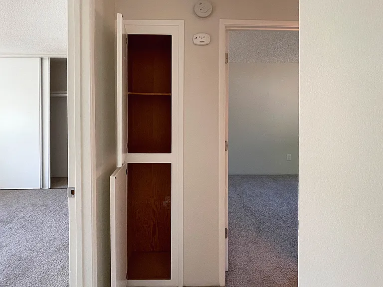 6106 SE Boise St — Photo 48