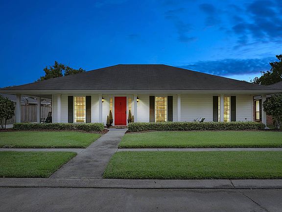 4th image of 208 Brinwood Dr