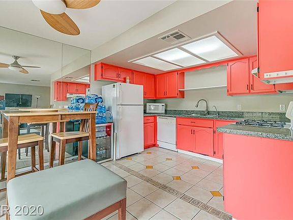3rd image of 6625 W Tropicana Ave Unit 102