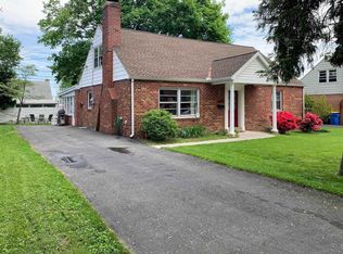 421 Appletree Rd, Camp Hill, PA 17011