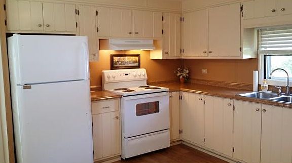 2nd image of 110 Crestwood Ln