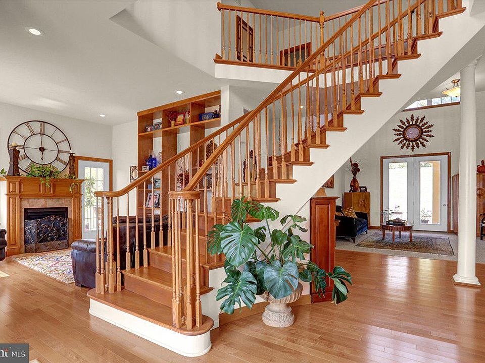 32 Glen Oley Dr, Reading, PA 19606 Zillow