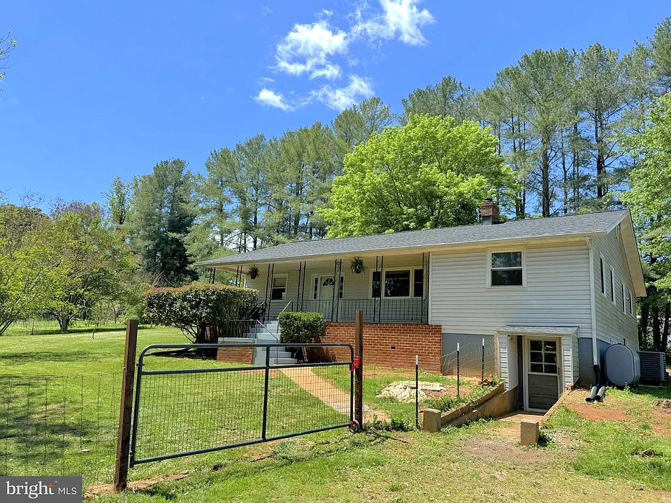 1st image of 679 Resettlement Rd