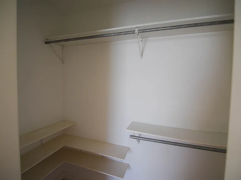 2506 Redwood St — Photo 13