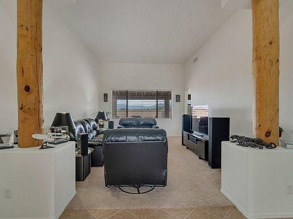 3rd image of 17197 S Cinnebar Mesa Ct