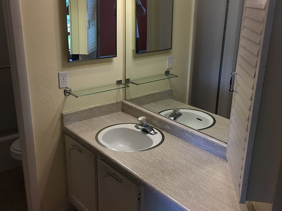 1st image of 4314 Aqua Vista Dr