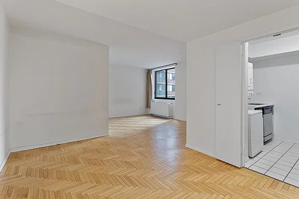 Rented by Platinum Properties | media 11