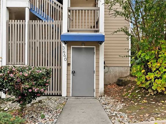 4th image of 3660 Whitman Ave N #2