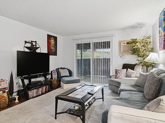 2nd image of 1917 W 7th Ave