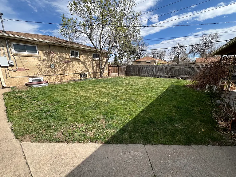 3301 Kearney St — Photo 7