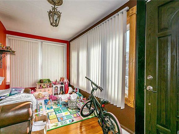 3rd image of 94-07 131st St