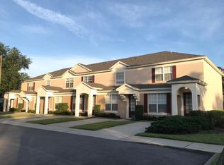 2320 Silver Palm Dr, Kissimmee, FL 34747