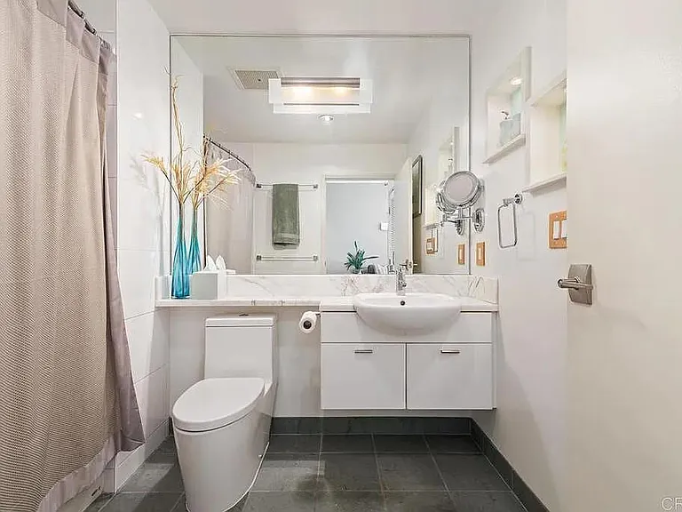 575 6th Ave #1301 — Photo 13