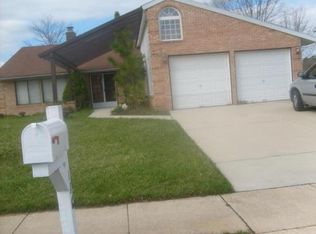 116 Arbor Meadow Dr, Sicklerville, NJ 08081