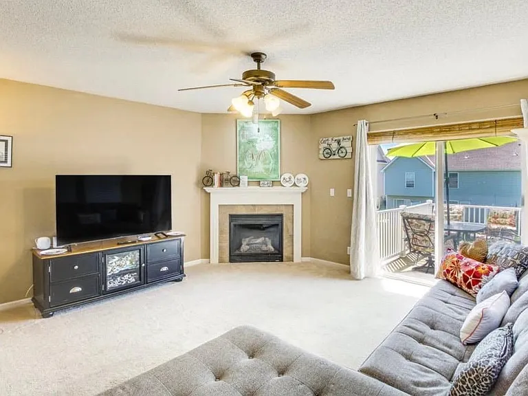 2230 SW Suncatcher Rd — Photo 10