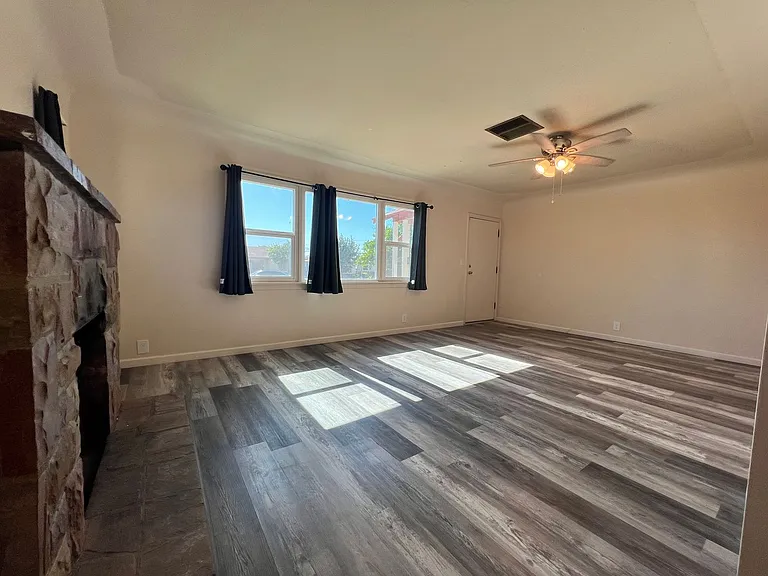 1101 Nebraska Ave — Photo 13