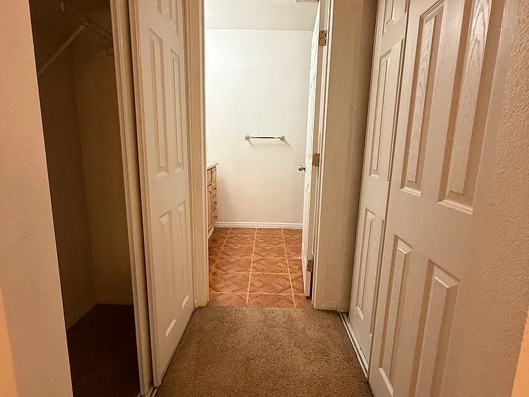 1343 Clay St — Photo 14