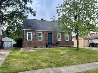 2590 9th St, Cuyahoga Falls, OH 44221
