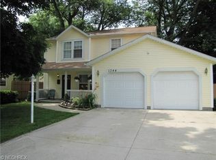 1344 Bennett Rd, Madison, OH 44057