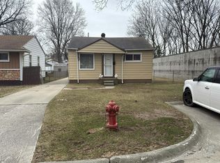 6069 Mayfair St, Taylor, MI