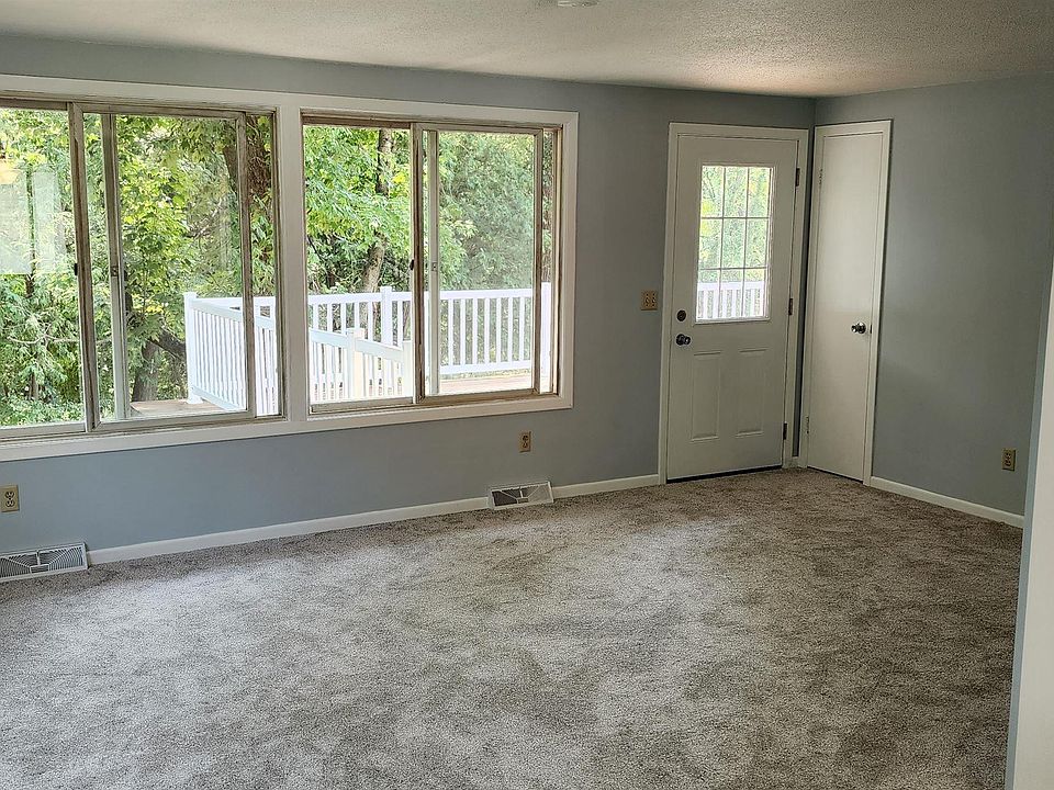 1165 Rock Grove Dr, Nora Springs, IA 50458 Zillow