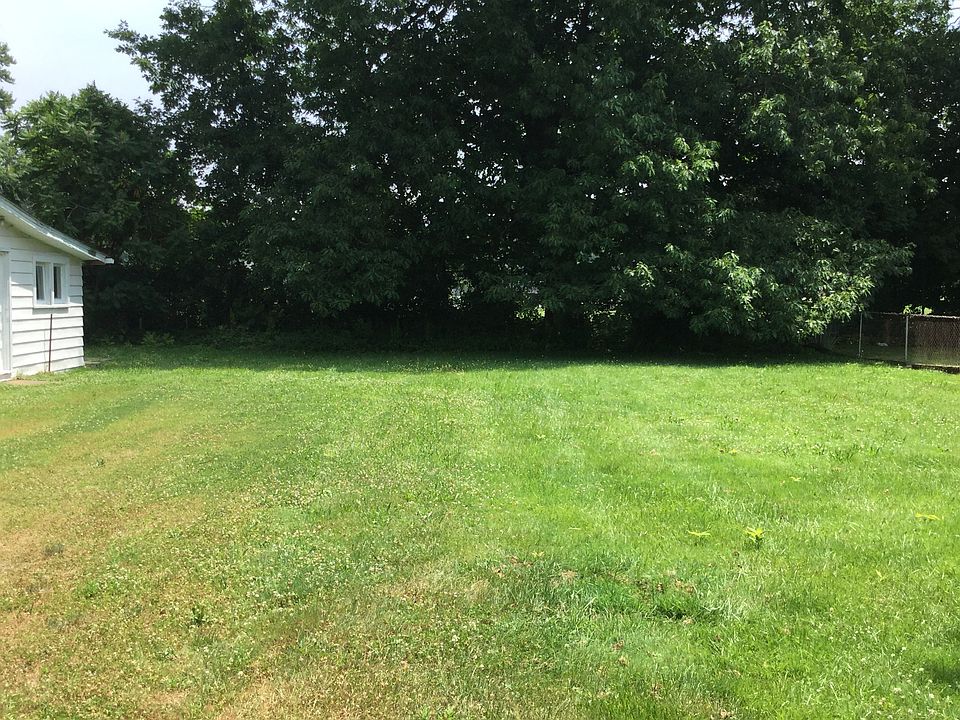 1st image of 869 Eaglewood Dr