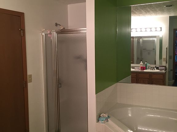 4th image of 1507 Windsong Dr