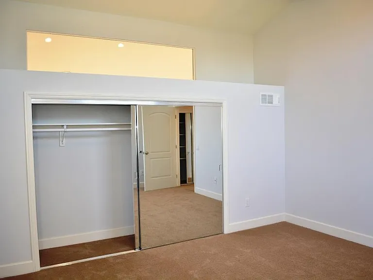 2491 Purdue Ave #201 — Photo 22