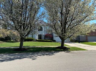 24700 W Illini Dr, Plainfield, IL 60544