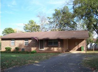 1105 Harding Ave, Muscle Shoals, AL 35661